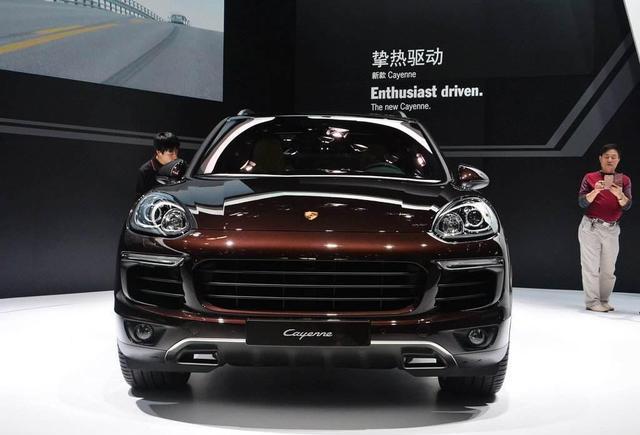 保时捷卡宴底配多少钱? 开这车至少要花费多少?