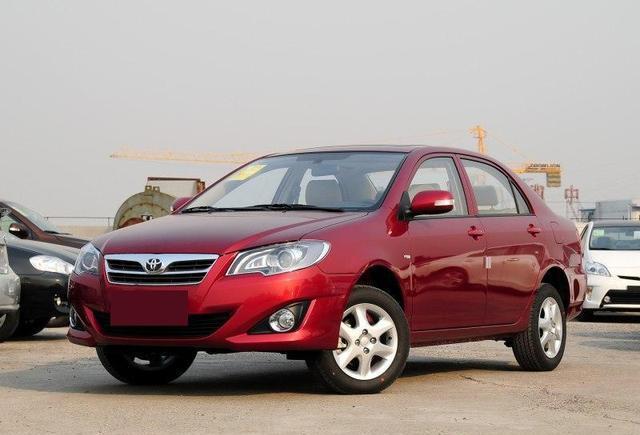 这轿车抗造不输陆巡, 一百万公里不大修, 离地17cm顶越野车用