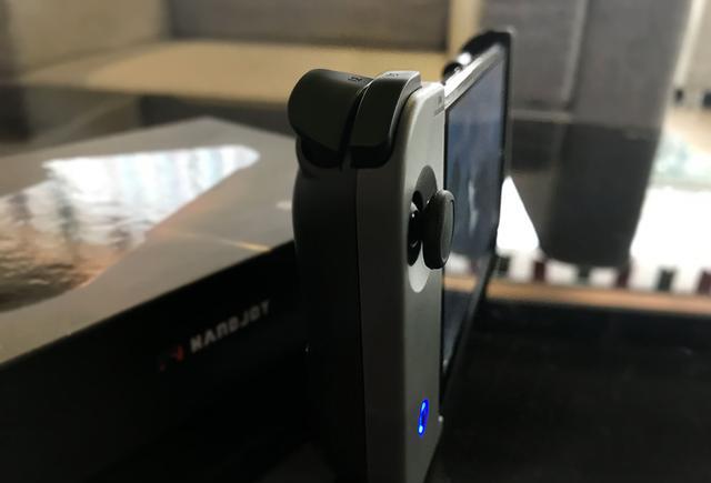 全球首款单手手柄,吃鸡不是梦--handjoy盘古手