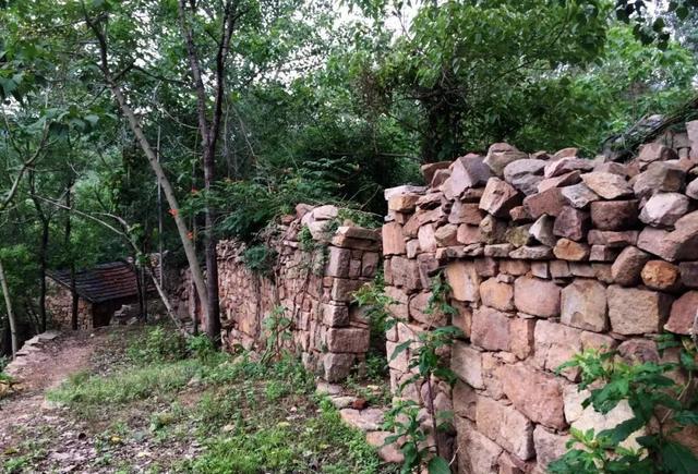 最美“空心村”改造