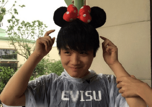 LOL最强王者又能怎么样? 还不是孤独的只剩下