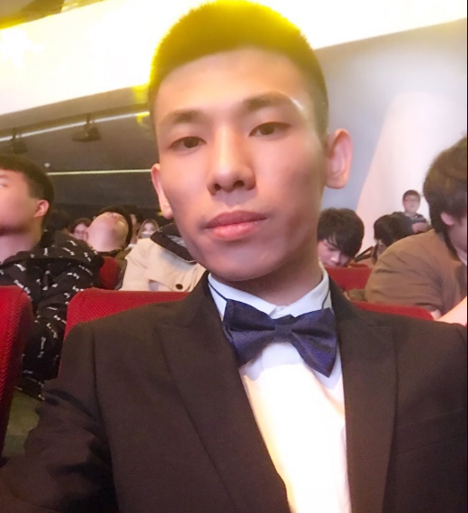 斗鱼旭旭宝宝深夜发微博称很寂寞,网友纷纷许