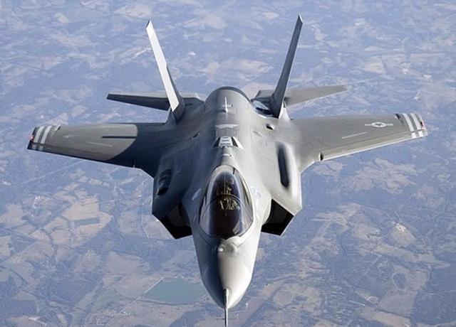 中国歼16战机单价曝光:约6亿人民币 歼20的价