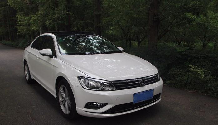 朋友想买A3, 我推荐他买凌渡, 现在天天要请我吃饭