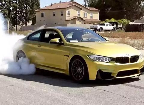 25W买宝马SUV，这价格谁在乎前驱三缸？空间超越Q3，后排