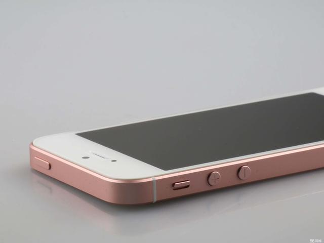 百元手机最优选:小屏旗舰iPhone SE,跌至950元