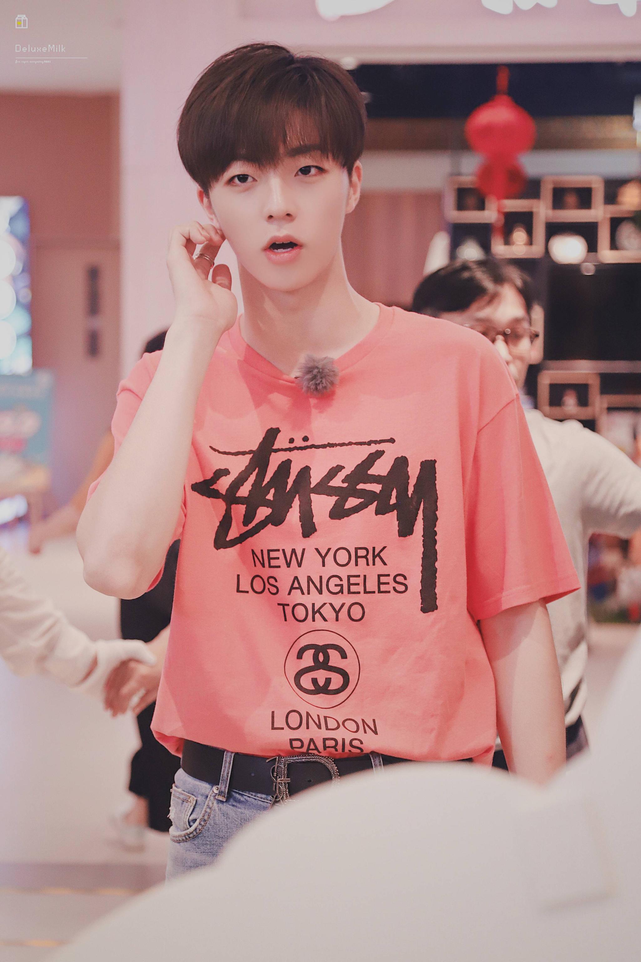 陈立农首个个人常驻综艺节目《Hi室友》官宣了