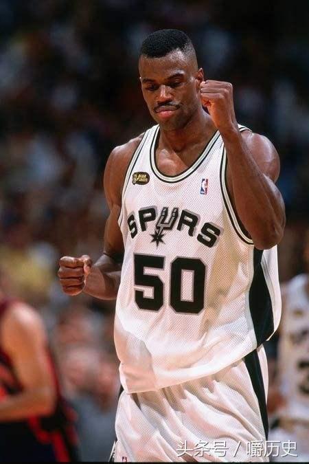 NBA历史排名前十的状元,霍华德只能排第9,第