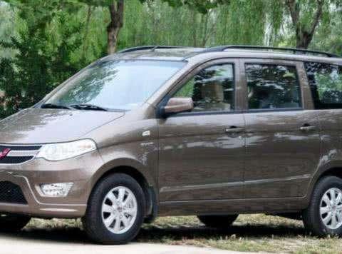 五菱宏光加长版太迷人, 宋MAX宝骏730见着绕路走了