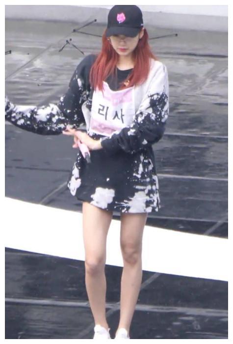 blackpink的腿实拍,blackpink腿lisa blackpink腿精lisa谁同框谁尴尬
