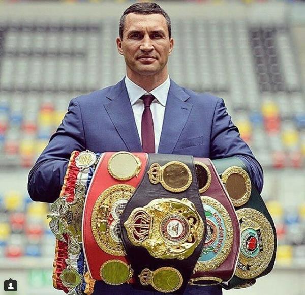 重量级史上顶级拳王排行榜出炉!刘易斯第15,第