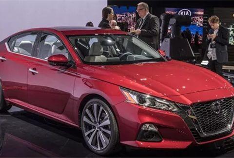 全新天籁亮相，颜值不输雅阁，搭载2.0T动力，实力吊打帕萨特！