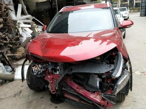 两次不同的事故，和两个完全不同的答案，这就是差距