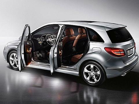 奔驰研发7座新车款，入门定位，让你买起来不费劲