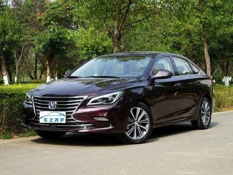 国产轿车中的爆款，1.5T配全景天窗和ESP，10万级别放弃名图买它