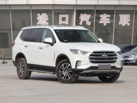 这款自主7座SUV尺寸紧追途昂，空间秒杀汉兰达，可选装差速锁