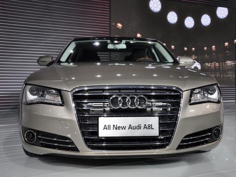 买不起奥迪A8，这三种车也不错