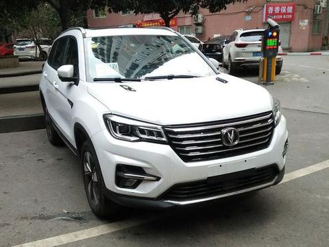 全新长安CS75上路了！外形比博越还漂亮，宝马内饰，8万不火都难