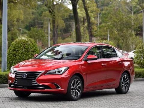 努力一年就能买，这四款8万元自动挡车型，空间面子配置都有