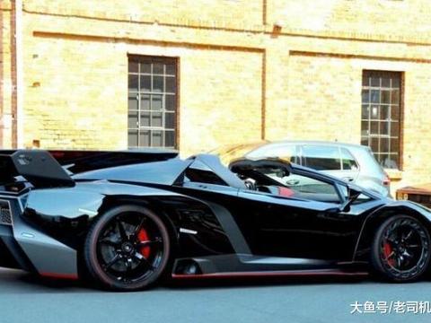 全球只有9辆的豪车被林志颖收藏, 雨天打伞也要开, 爱车成狂