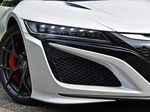 最强的日系车，3.5秒破百，百公里油耗仅9.6L！