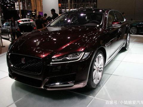 比奥迪A6豪华，档次不输奔驰E级，因车尾多俩字，降10万仍卖不动