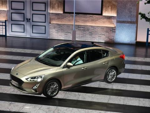 “马丁脸”变大！全新一代福克斯在中国全球首发！