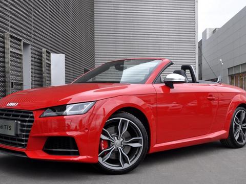 优惠高达18万 奥迪和捷豹的入门级敞篷超跑 应该怎么选？