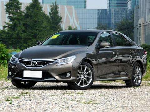 鸡头凤尾: 30万买锐志顶配还是宝马3系低配? 知道这些绝对不纠结