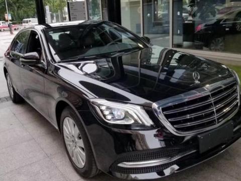 处女座的朋友花103万元落地奔驰S320L，提车时车主却内心纠结了