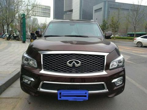 老板花119万买辆英菲尼迪QX80，开奔驰的朋友看到内饰后不禁笑了