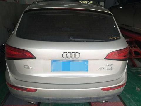 奥迪Q5第三代EA888发动机更换水泵外加“挖煤”作业