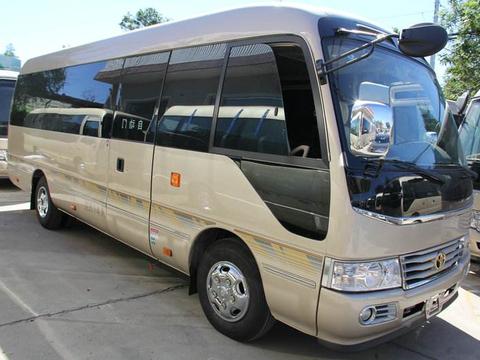 一汽丰田考斯特报价 进口考斯特12座15座改装价格