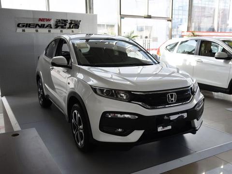 外观不输缤智，输出稳定，外观精致漂亮，配置1.8L动力不错！