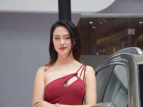 常州西太湖车展模特哪家强? 论人多哈弗从来不怕的