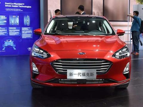 畅销国内13年，新款或10万起配全景天窗，买思域的想反悔了