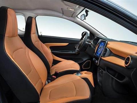 现在都流行这样的小型车，你会选择吗？