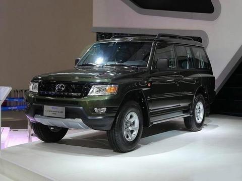 霸道看了都怕！这硬派号称开不坏，配2.0T四驱，才12万起