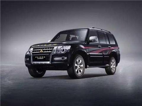 超选四驱+两把锁，地表之王帕杰罗实力征服普拉多