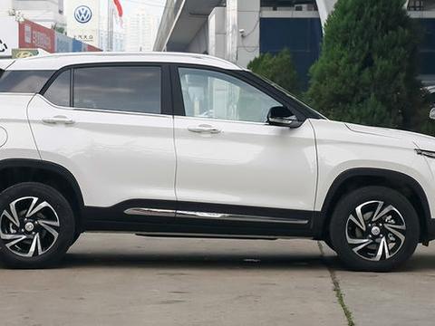 6万元买自动挡，这三款SUV颜值高又省油，90后第一辆车就选它