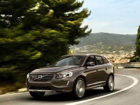 标配ESP+空气悬架热销全球，2.8米超长轴距，BBA的劲敌！