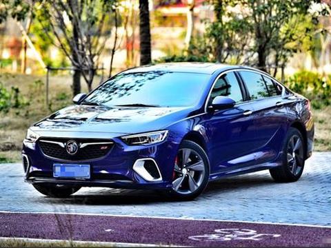 20万内最美轿车！降4万仅13万比迈腾漂亮，1.5T加9AT比雅阁厚道