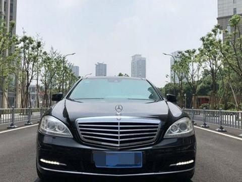 落地价100万，现在只需45万，车长5米多，空气悬架，有钱人的座驾