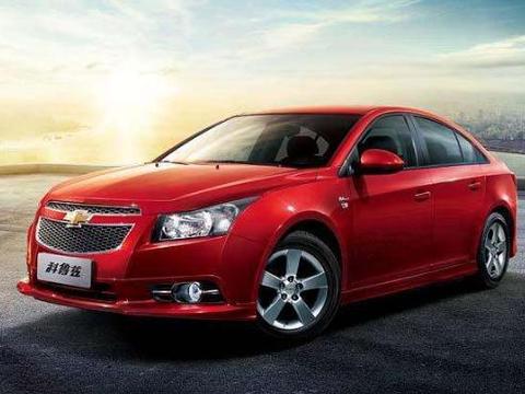 雪佛兰科鲁兹车身外观的造型设计大气，非常耐看，感觉稳重