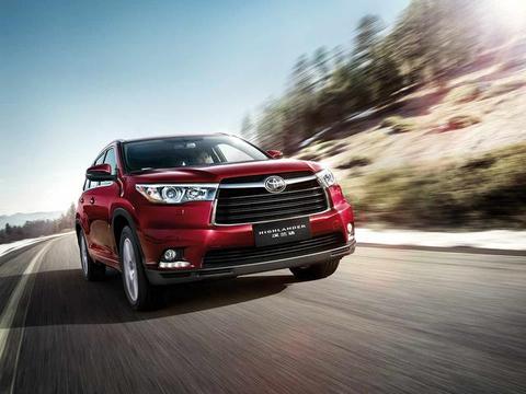 广汽丰田雷凌外形很时尚，很有型，够冷峻