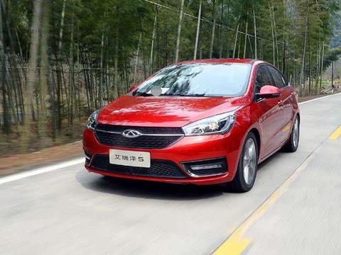 5万就能入手的一款轿车, 颜值比F3还高, 月薪3000养得起