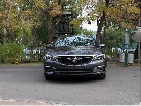 又降价了，这车直降3万仅11万，比卡罗拉还漂亮，买速腾后悔了