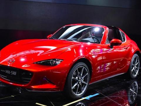 双门双座式敞篷小跑，外形美到极致，开出去都不信只要30来万！