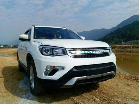 国产良心SUV，比荣威RX5大气，仅10万1.5T油耗6.5比哈弗H6厚道