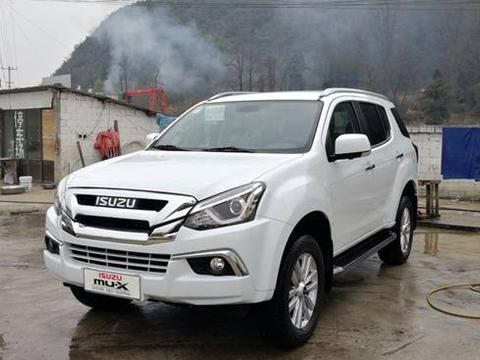 买哈弗H9后悔了！这车比撼路者霸气，1.9T仅18万，吊打汉兰达